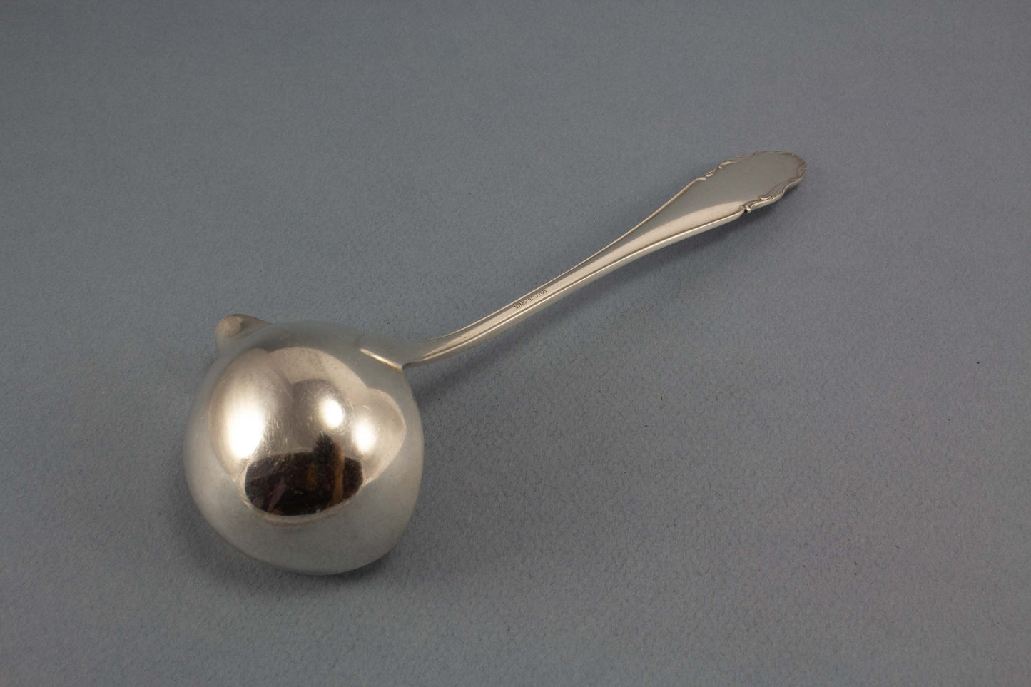 Schöne Saucenkelle von WMF, WMF 2200, Kelle, versilbertes Besteck, versilberte Kelle