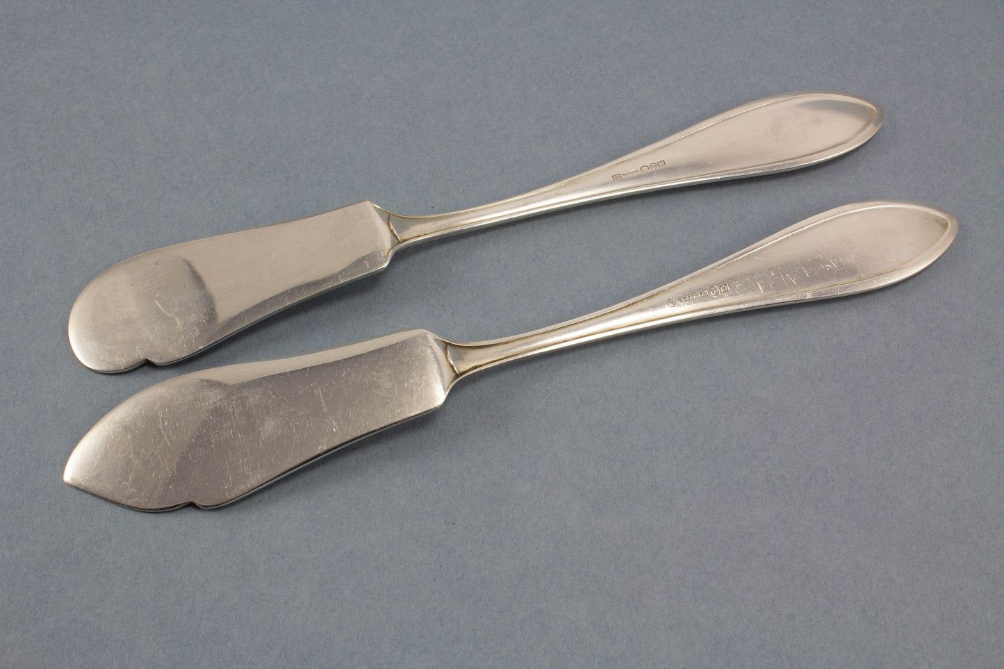 Käsemesser und Buttermesser von Wellner, Blüten