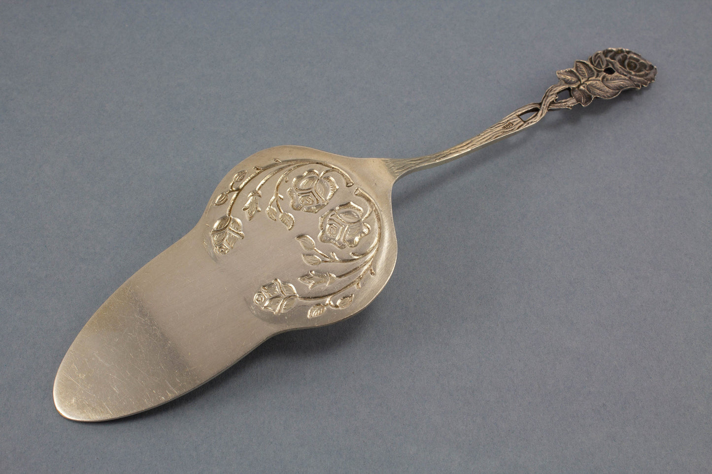 Versilbertes Tortenheber Set mit Zuckerlöffel und Sahnelöffel