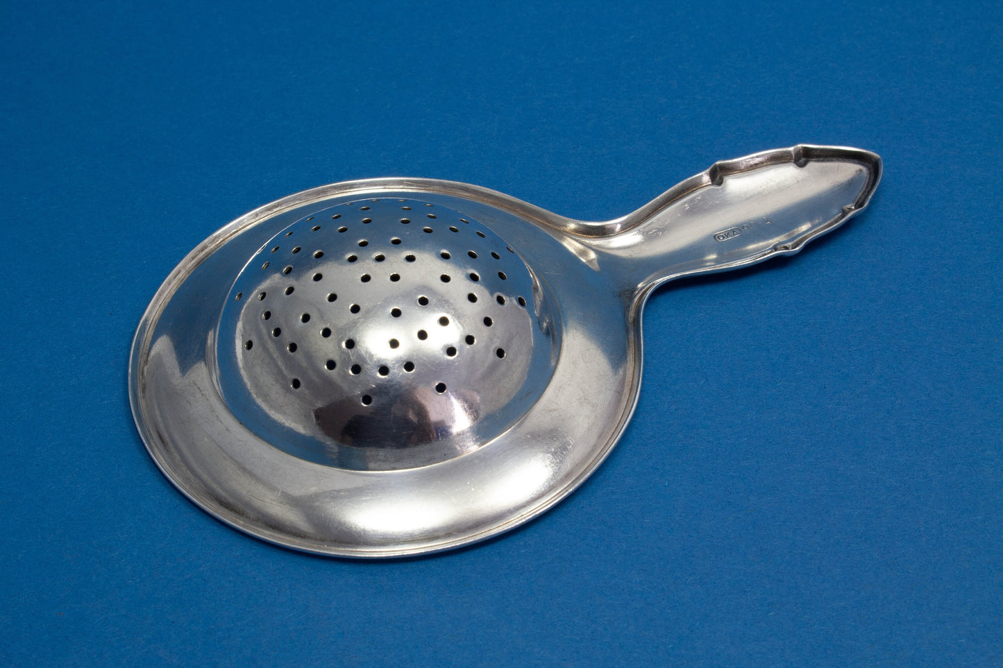 Versilbertes Teesieb, Teefilter