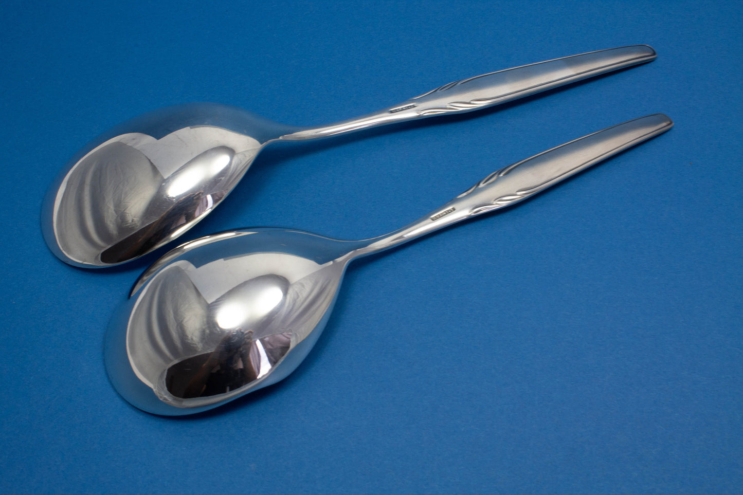 2 Servierlöffel, großer Gemüselöffel mit dem passenden Kartoffellöffel, WMF Paris, versilberte Servierlöffel, Besteckset