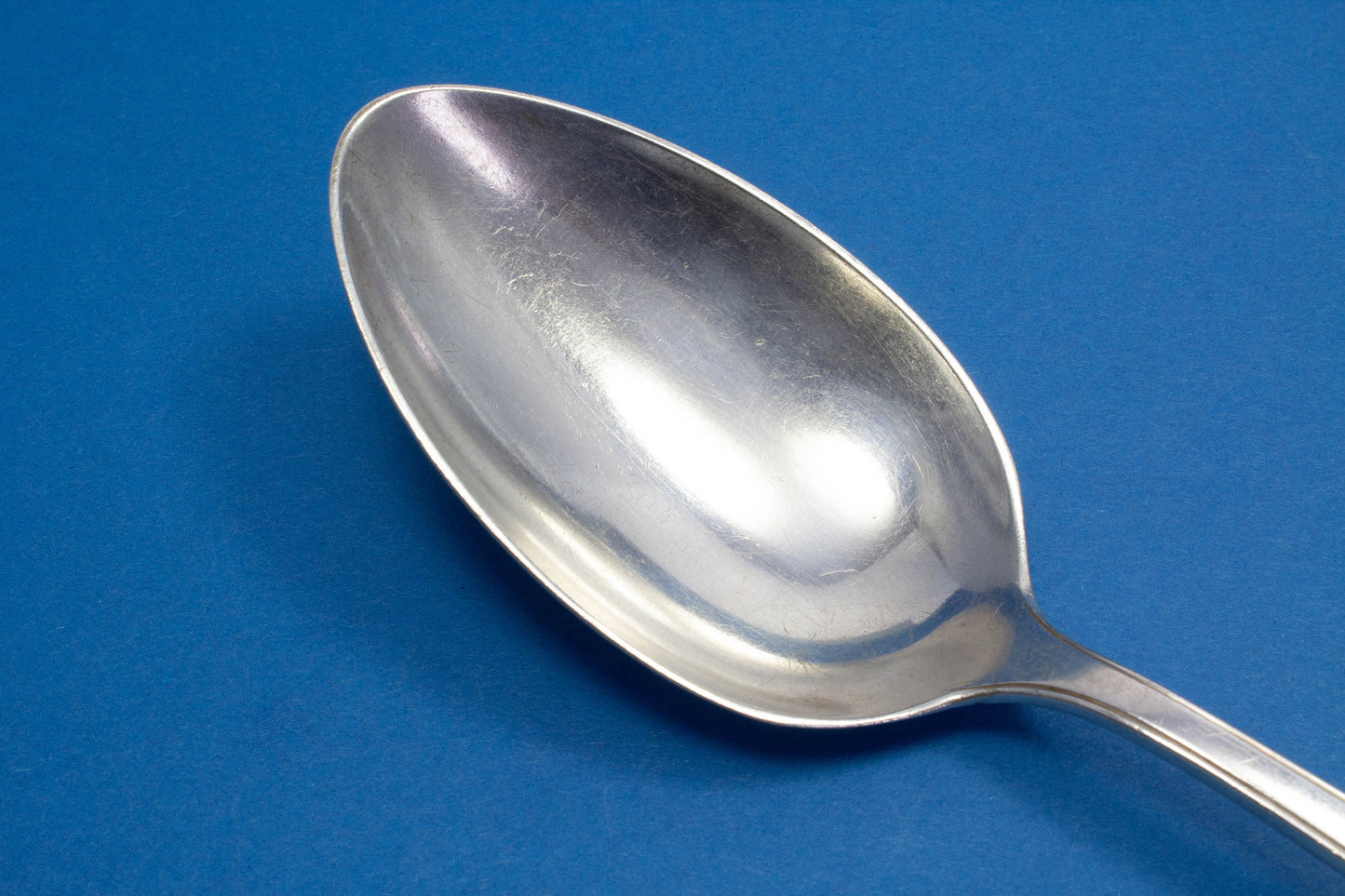 Großer Gemüselöffel, versilberter Servierlöffel, Lutz und Weiss