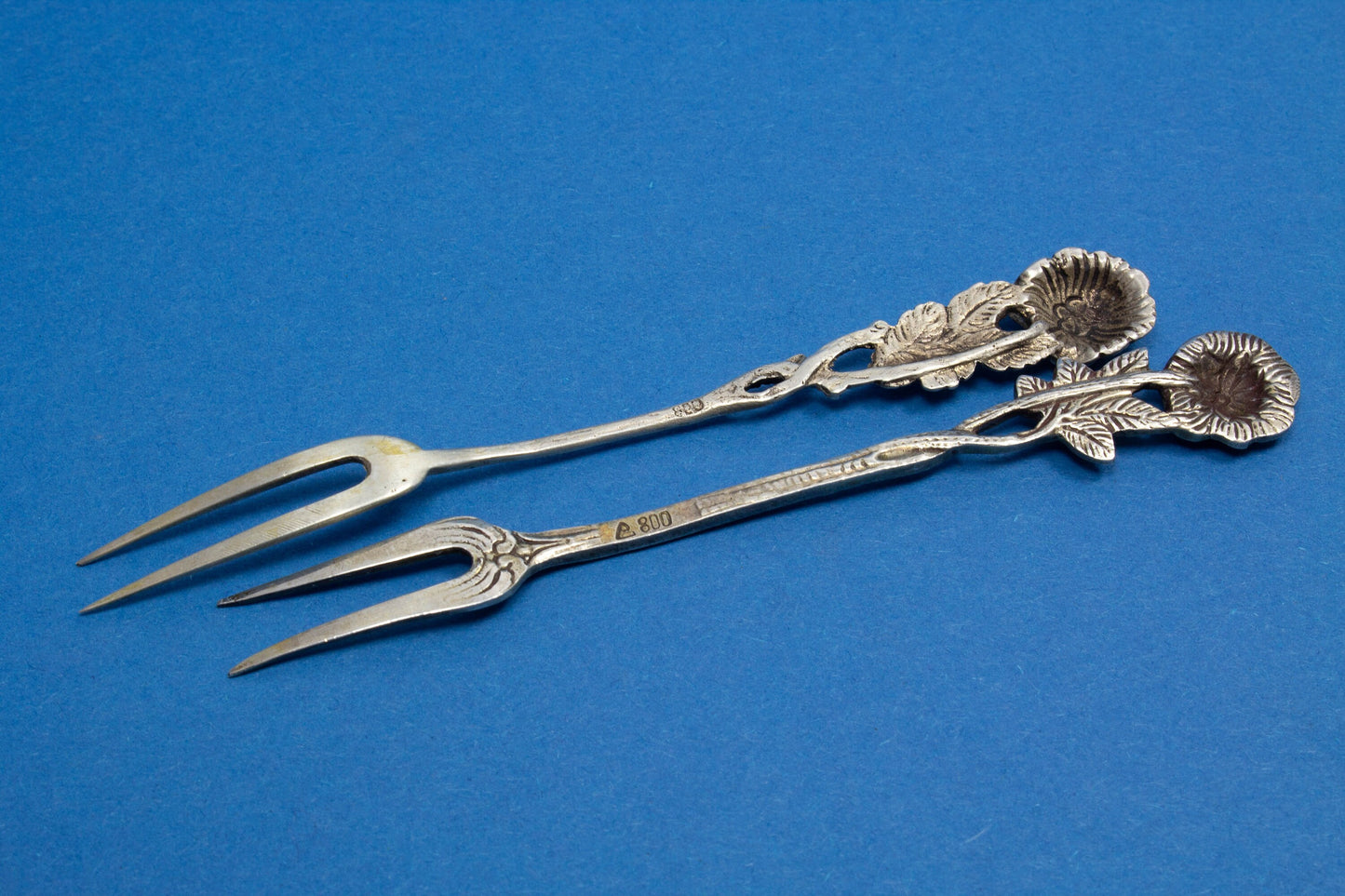 2 Cocktailgabeln aus Silber, Hildesheimer Rose