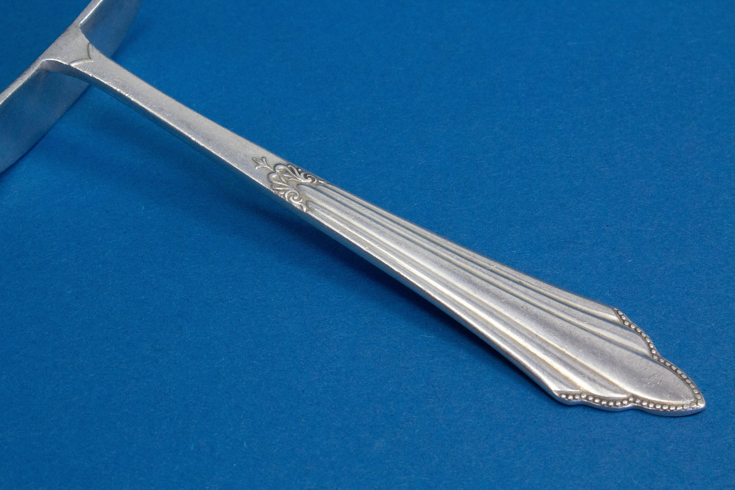 Breischieber von WMF im Fächermuster, versilberter Speiseschieber für Kinder, antikes Kinderbesteck