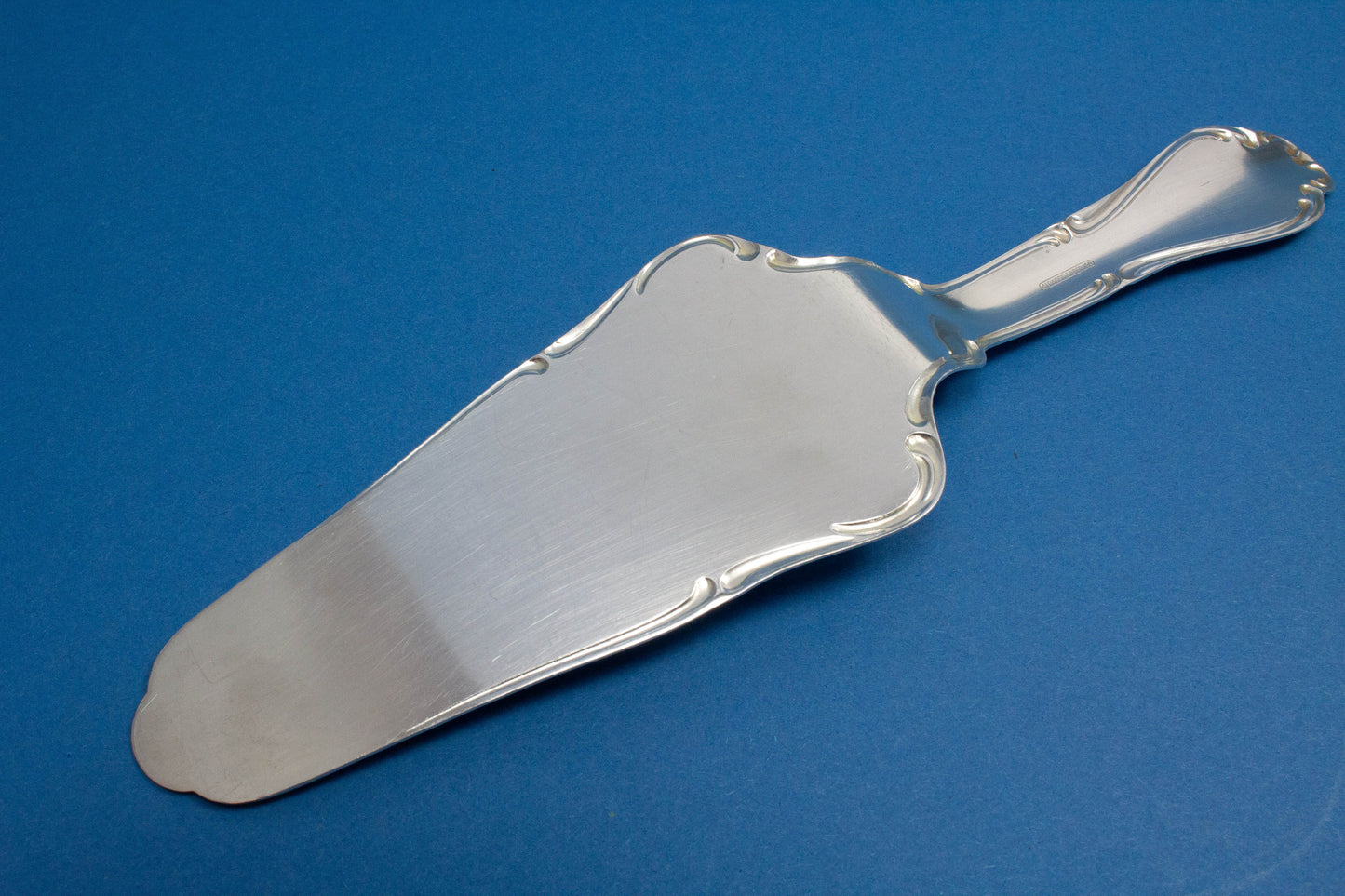 Beautiful small cake server, silver plated