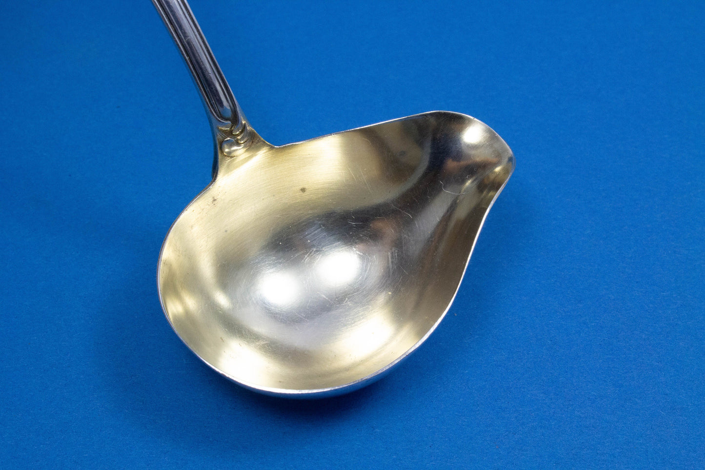 Versilberte Soßenkelle, Jugendstil