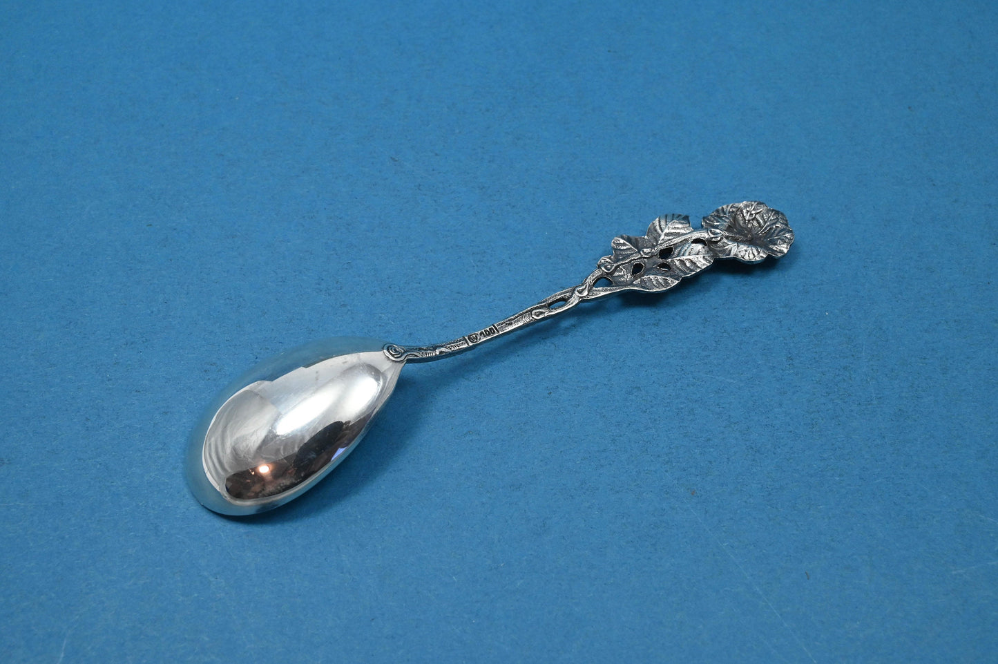 Kleiner Zuckerlöffel von Widmann, Hildesheimer Rose