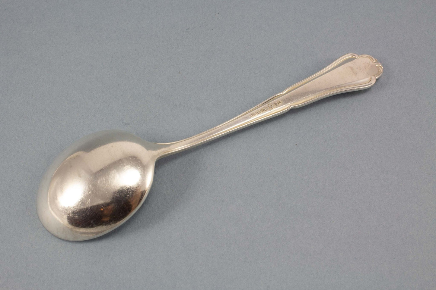 Kleiner Gebäckheber mit passenden Löffeln, Sahnelöffel und Zuckerlöffel, versilbert, Martin - Löffelland