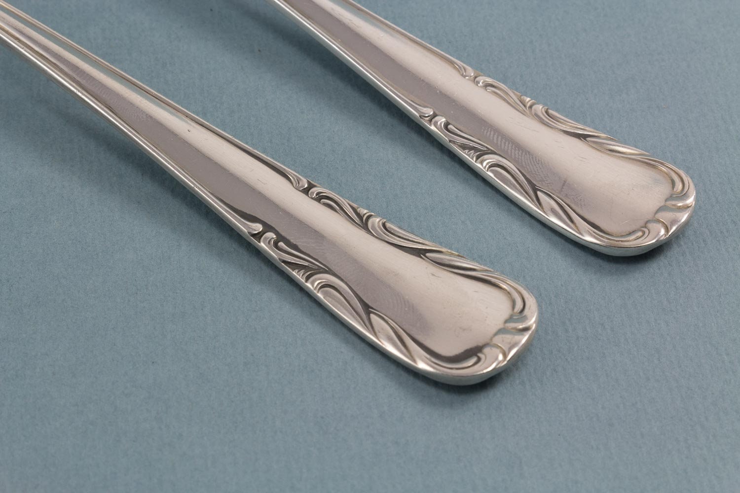 Cheese knife and butter knife, silver plated knives