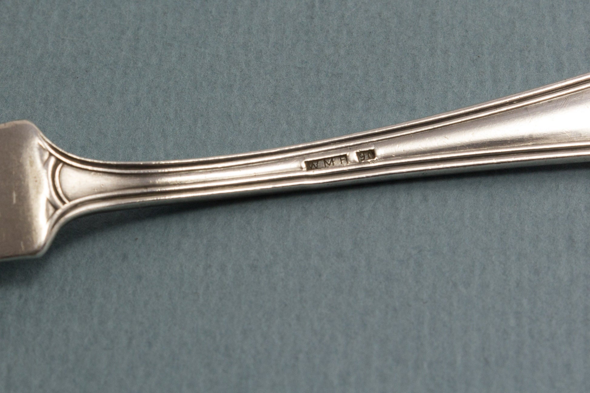 Seltenes Kaviarmesser, WMF 200, Louis XVI, Kreuzband