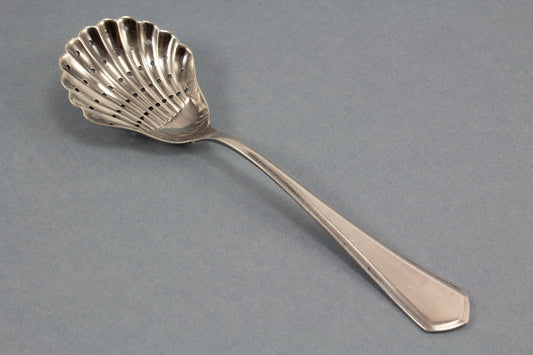 Versilberter Zuckerlöffel von Wellner, Streulöffel